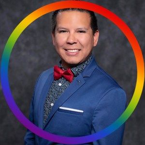 Meet your Posher, Carlos